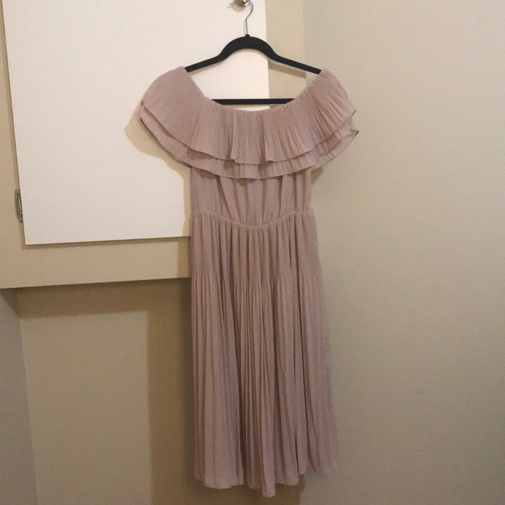 Gorgeous Pink H&M Off-the-shoulder Dress